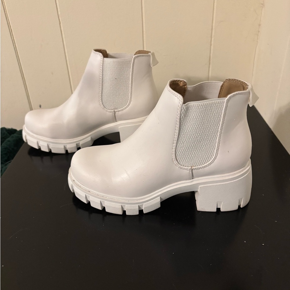 Women's White Ankle Boots